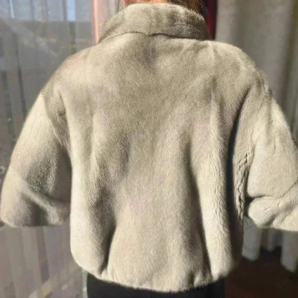 Luxury Real Mink Fur Short Jacket Silver/Gray No Dyes 3/4 Sleeves Size S/M - Picture 4 of 16
